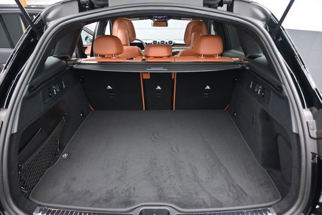 New 2026 Mercedes-Benz GLC 300 image 12