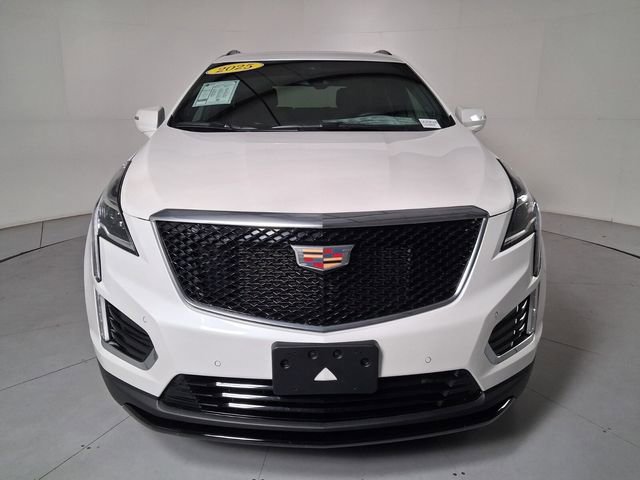 Used 2025 Cadillac XT5 Sportv AWD/4WD image 8