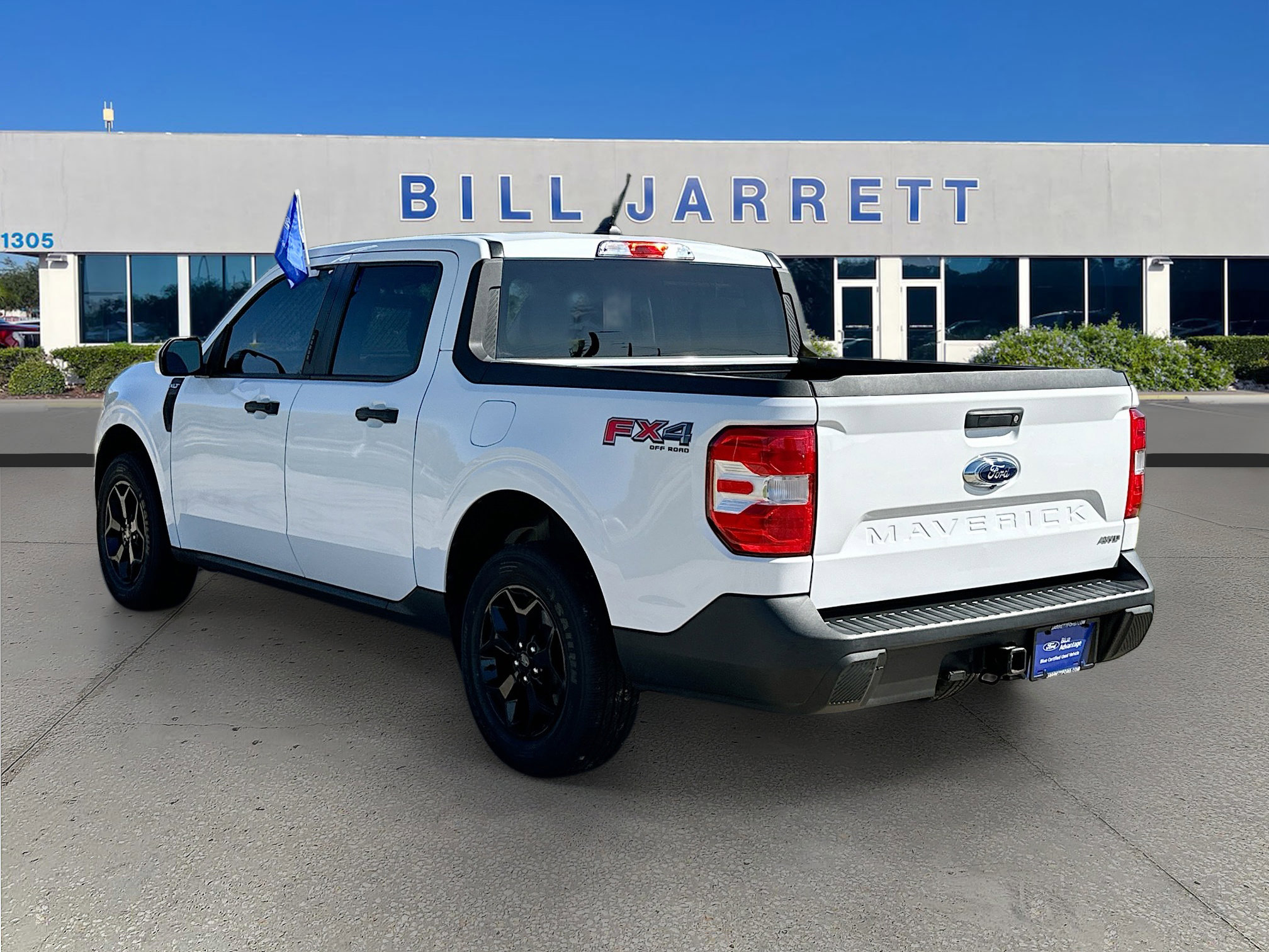 Certified 2022 Ford Maverick XLT w/ Equipment Group 300A Standard image 5