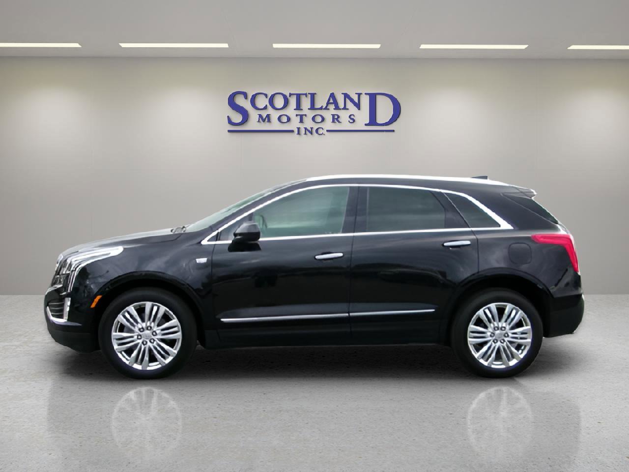Used 2019 Cadillac XT5 Premium Luxury image 1