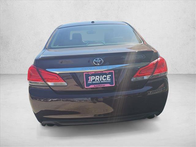 Used 2012 Toyota Avalon image 4
