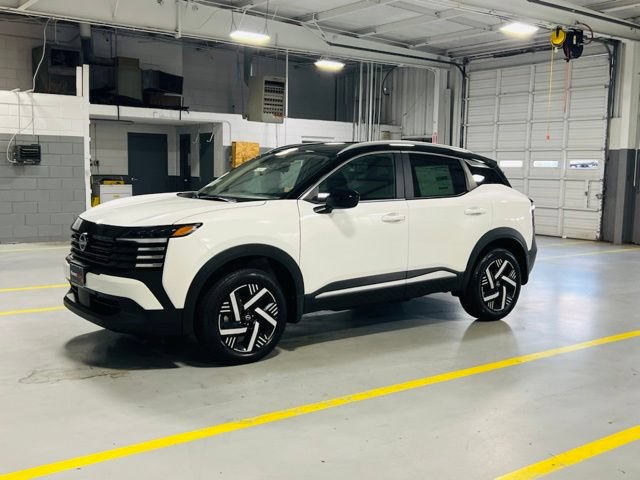New 2026 Nissan Kicks SV FWD image 12
