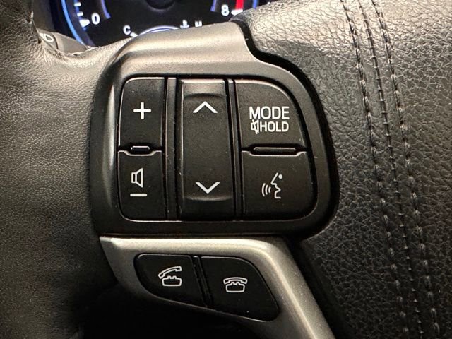 Used 2015 Toyota Highlander Limited Platinum image 12