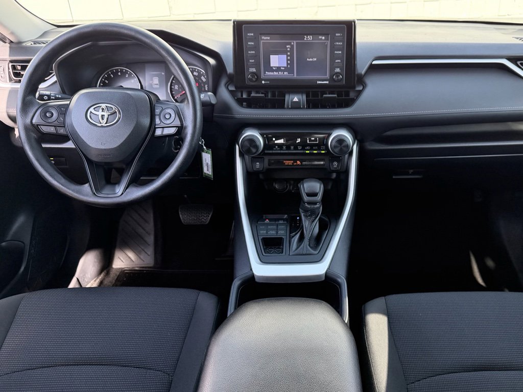 Used 2022 Toyota RAV4 LE image 28