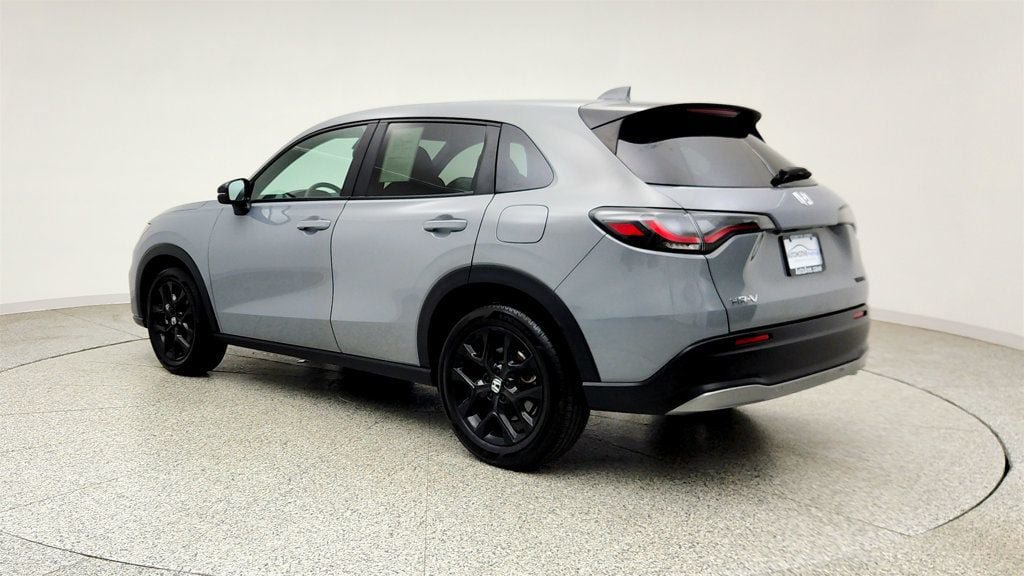 Used 2024 Honda HR-V Sport image 7