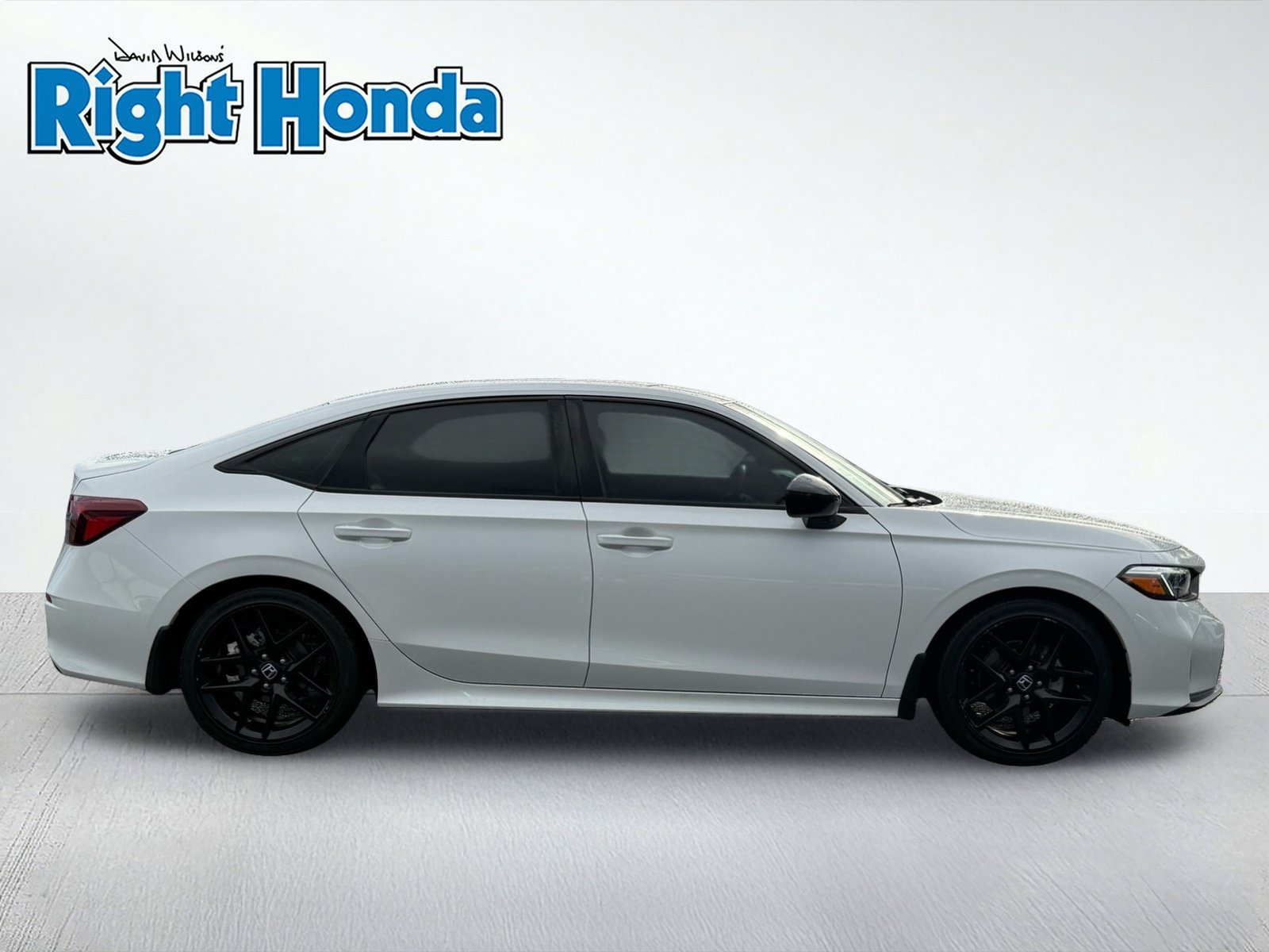 Used 2025 Honda Civic Sport image 10