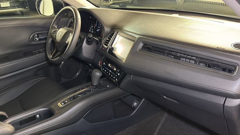 Used 2021 Honda HR-V EX-L image 11