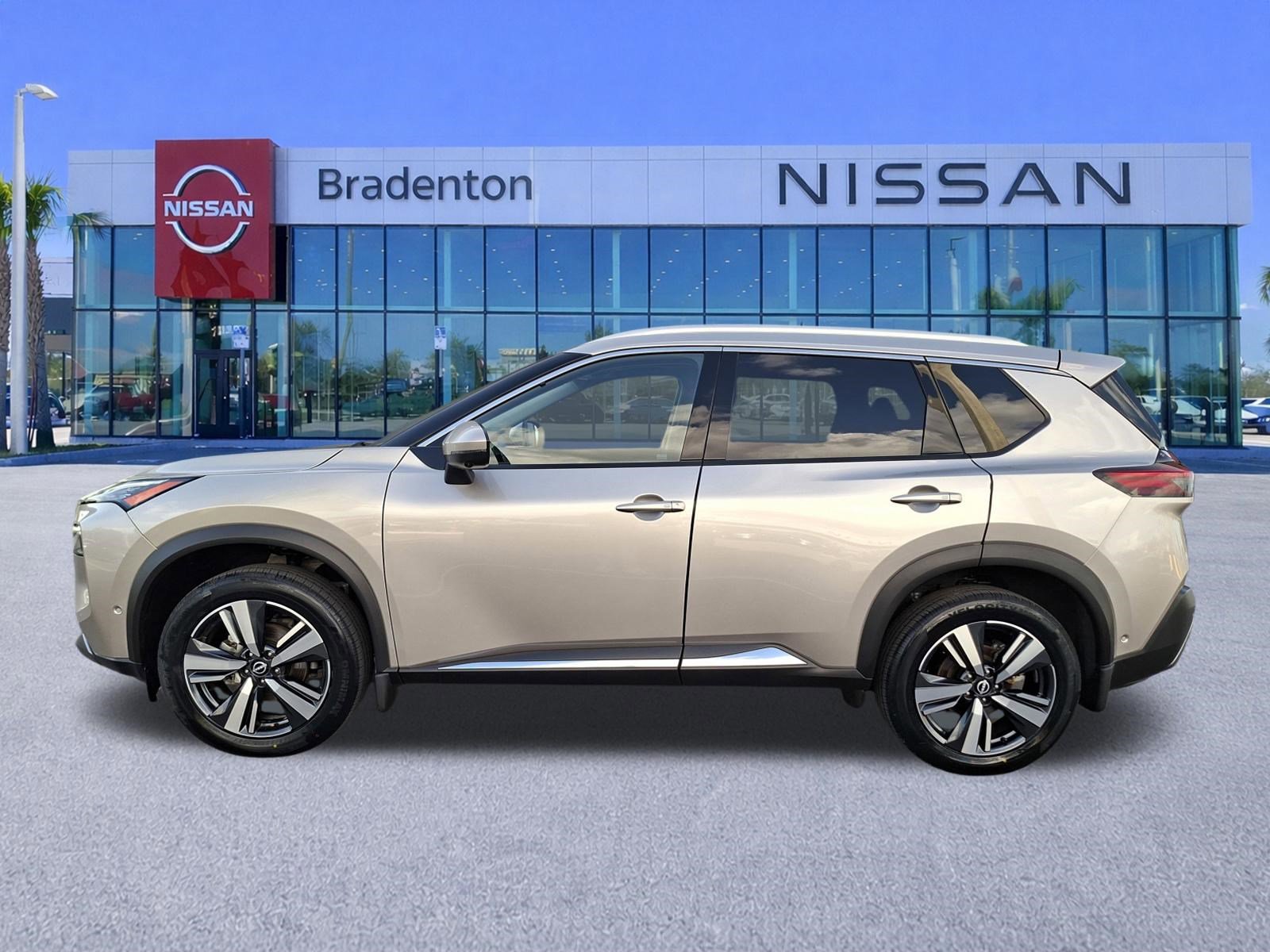 Certified 2022 Nissan Rogue SL w/ SL Premium Package image 8