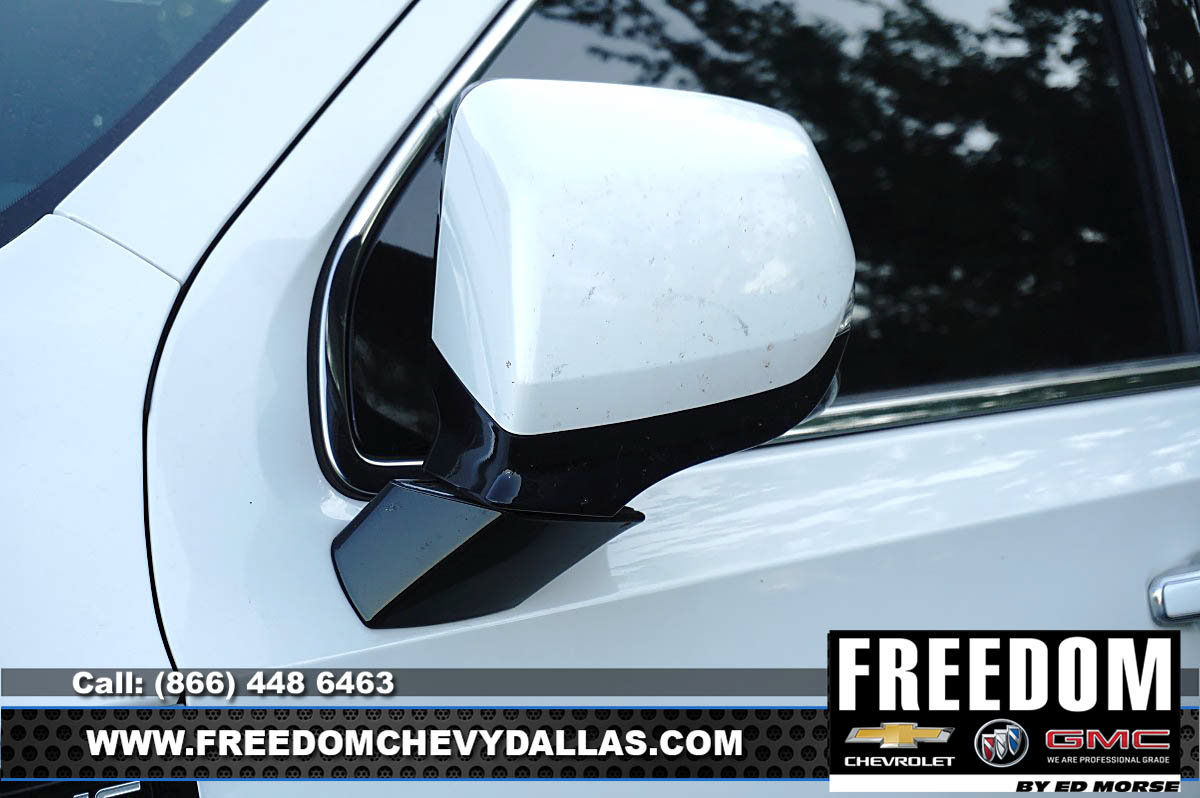 Used 2023 GMC Yukon Denali Ultimate AWD/4WD image 8