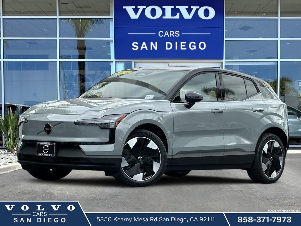 New 2026 Volvo EX30 Ultra w/ Climate Package