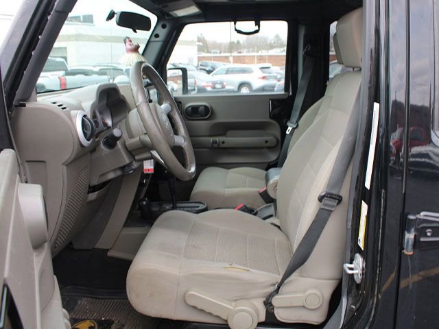 Used 2008 Jeep Wrangler Unlimited Sahara w/ Dual Top Group image 11