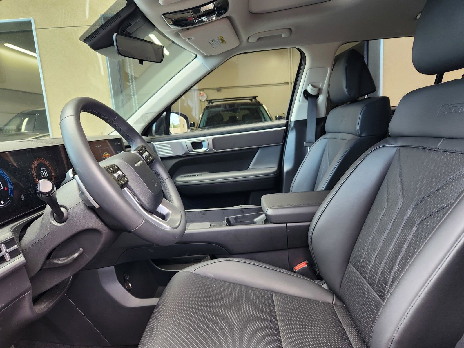 Certified 2025 Hyundai Santa Fe XRT image 18