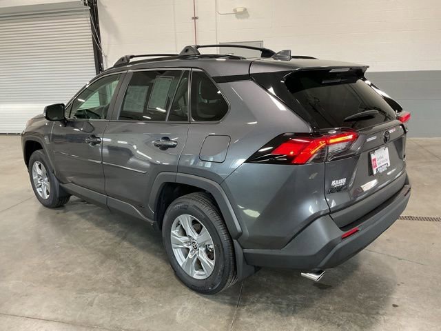 Used 2025 Toyota RAV4 XLE AWD/4WD image 4