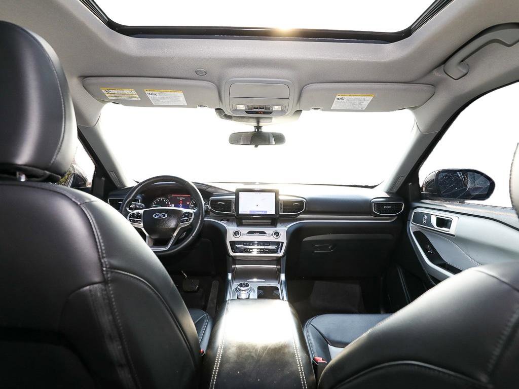 Used 2023 Ford Explorer XLT w/ Equipment Group 202A image 24