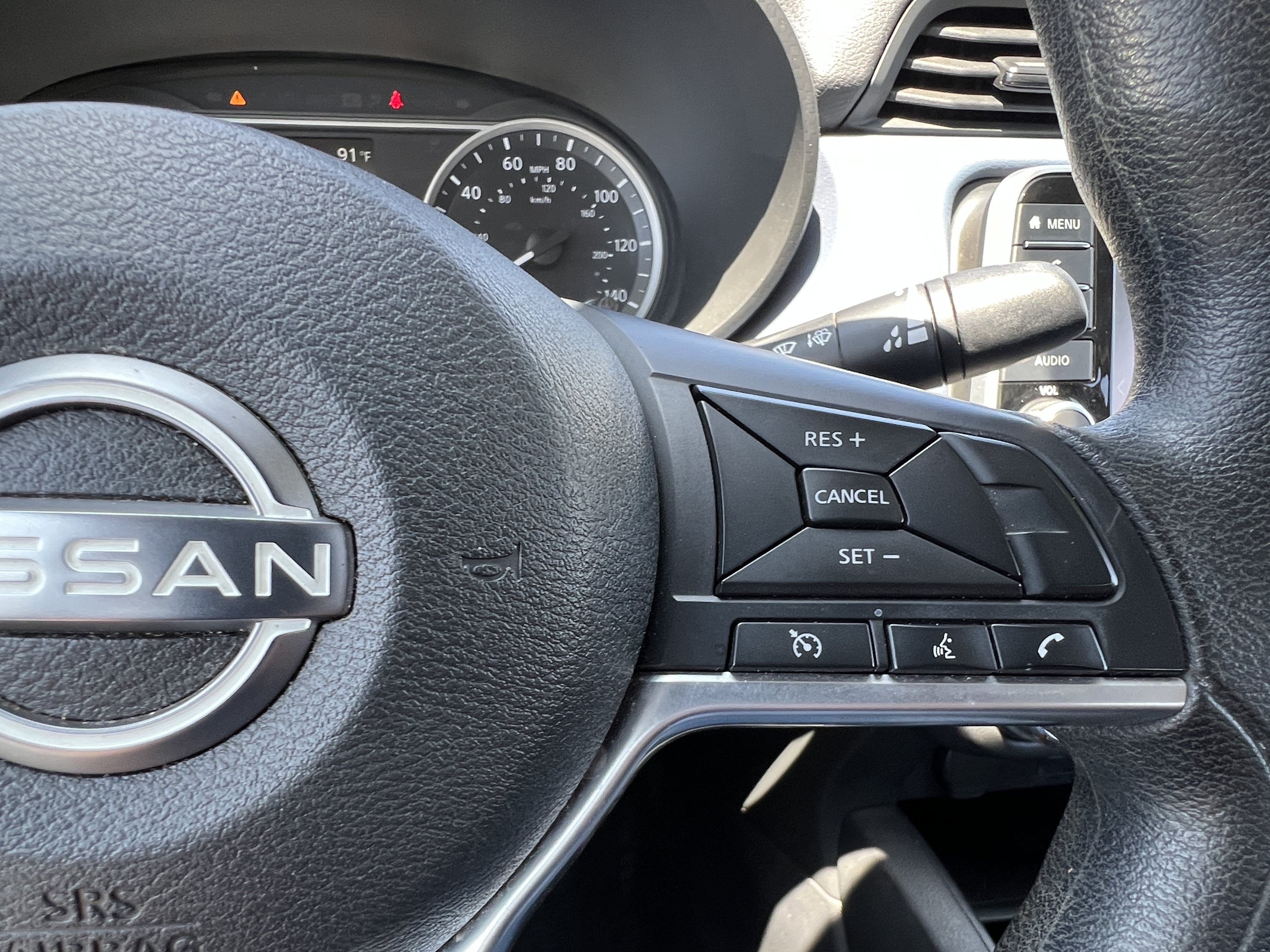 Used 2023 Nissan Versa SV FWD image 24