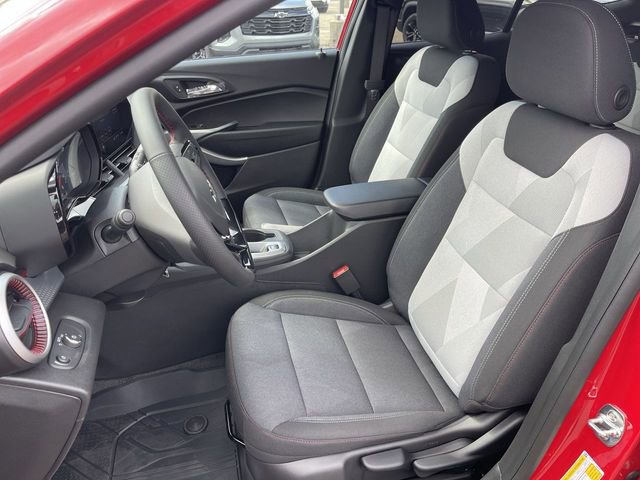 New 2026 Chevrolet Trax RS w/ Driver Confidence Package FWD image 11