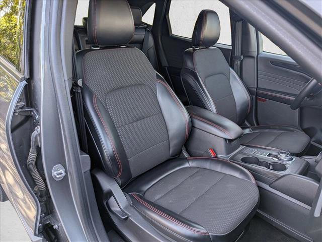 Used 2024 Ford Escape ST-Line image 19