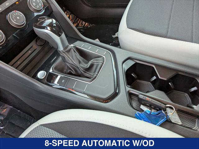 New 2025 Volkswagen Taos S image 15