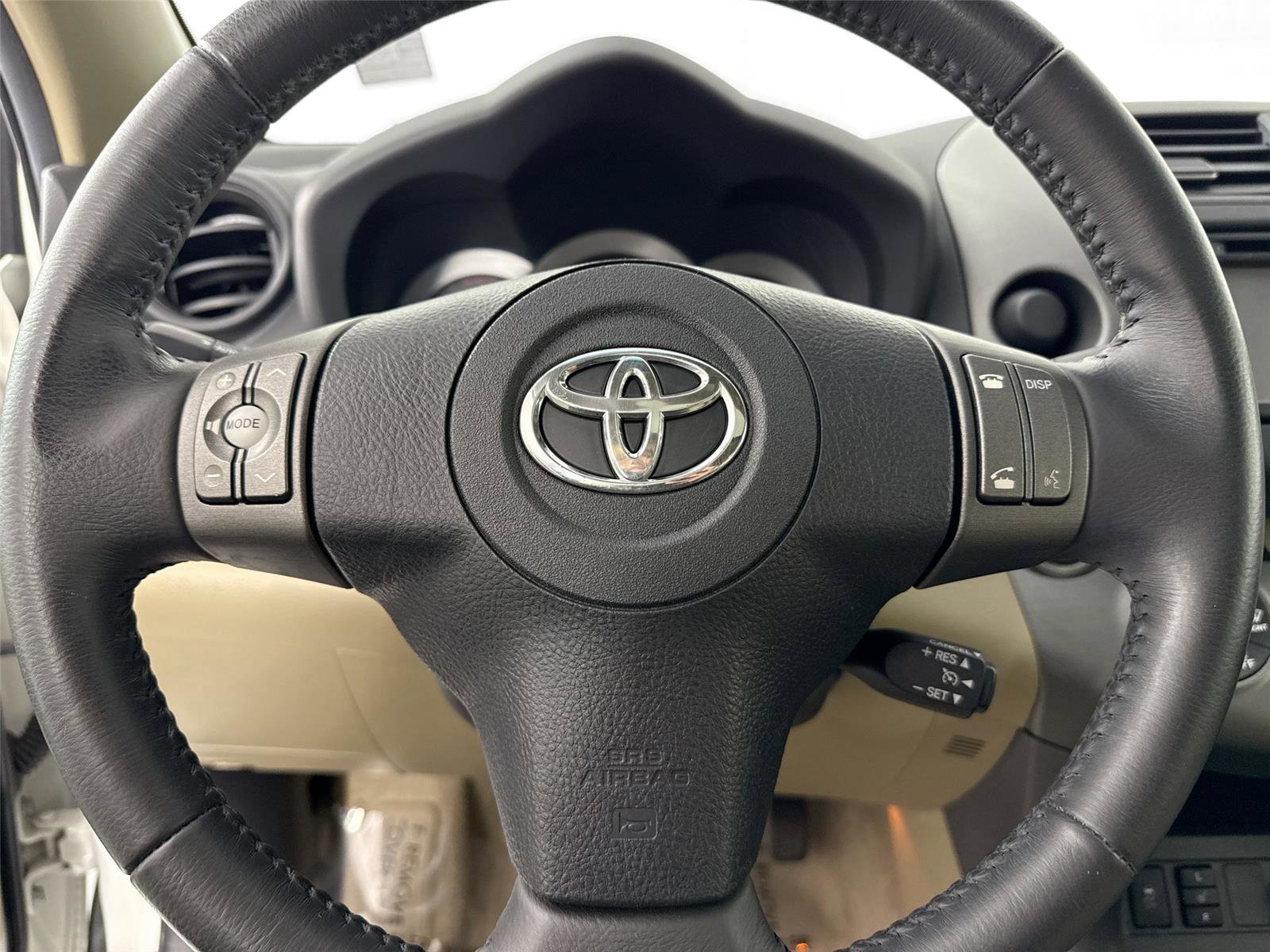 Used 2012 Toyota RAV4 Limited image 15