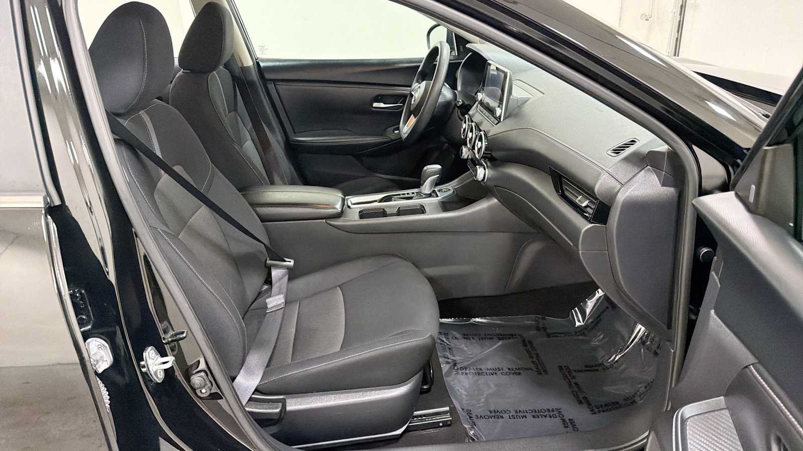 Used 2024 Nissan Sentra SV FWD image 28