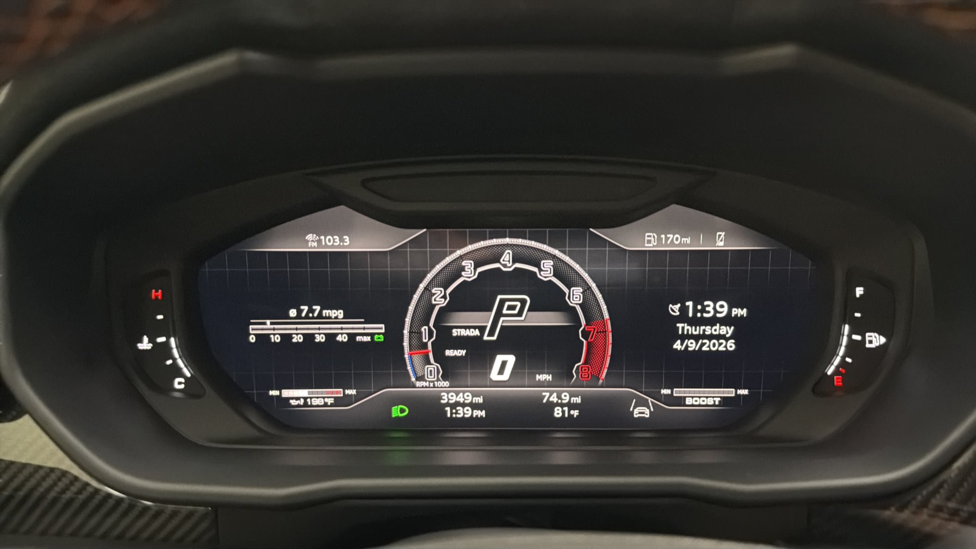 Used 2023 Lamborghini Urus Performante AWD/4WD image 29
