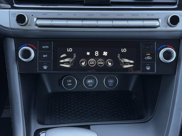 Used 2026 Genesis G70 2.5T RWD image 19
