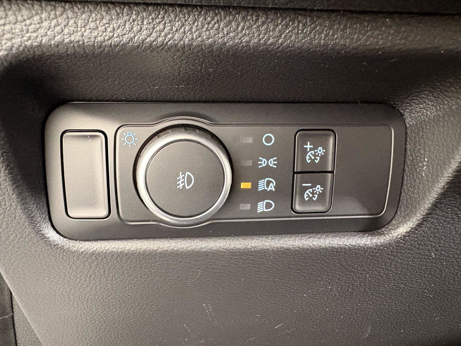 Used 2025 Ford Ranger XL w/ Trailer Tow Package image 34