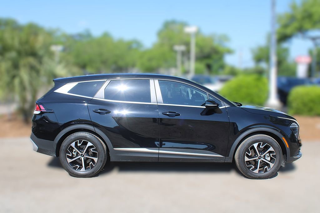 Used 2024 Kia Sportage EX image 5
