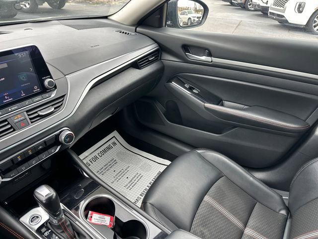 Used 2024 Nissan Altima 2.5 SR image 28