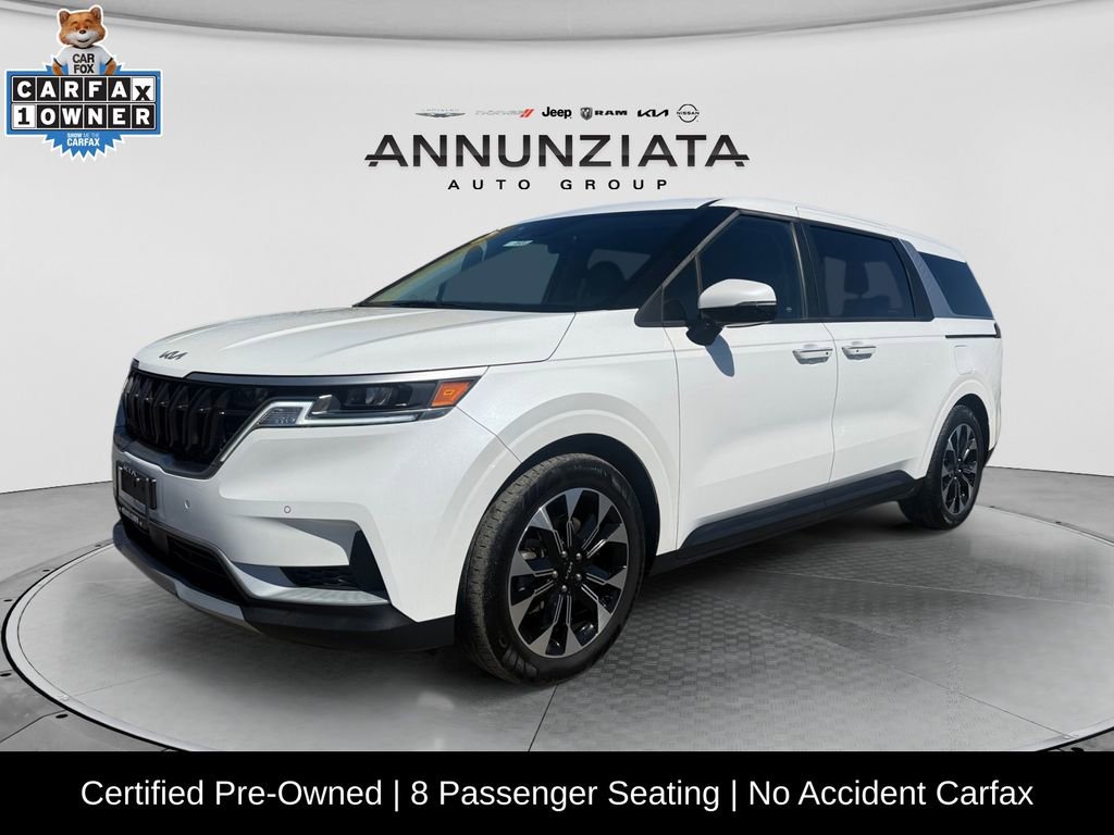 Used 2024 Kia Carnival EX image 1