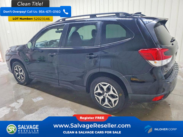 Used 2022 Subaru Forester Premium AWD/4WD image 3