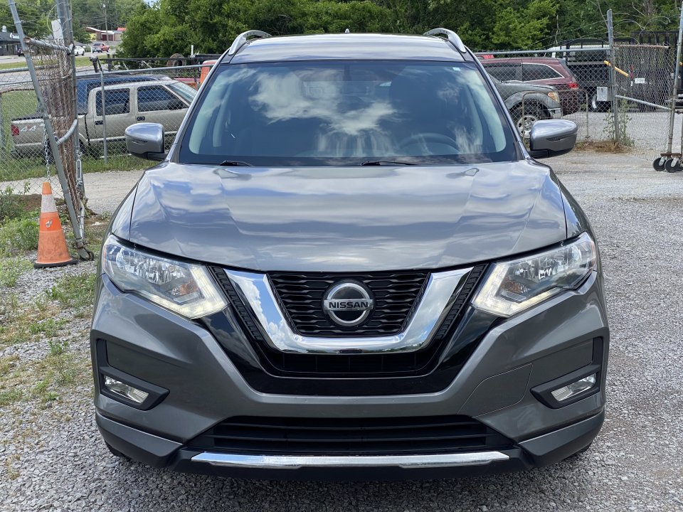 Used 2018 Nissan Rogue SV