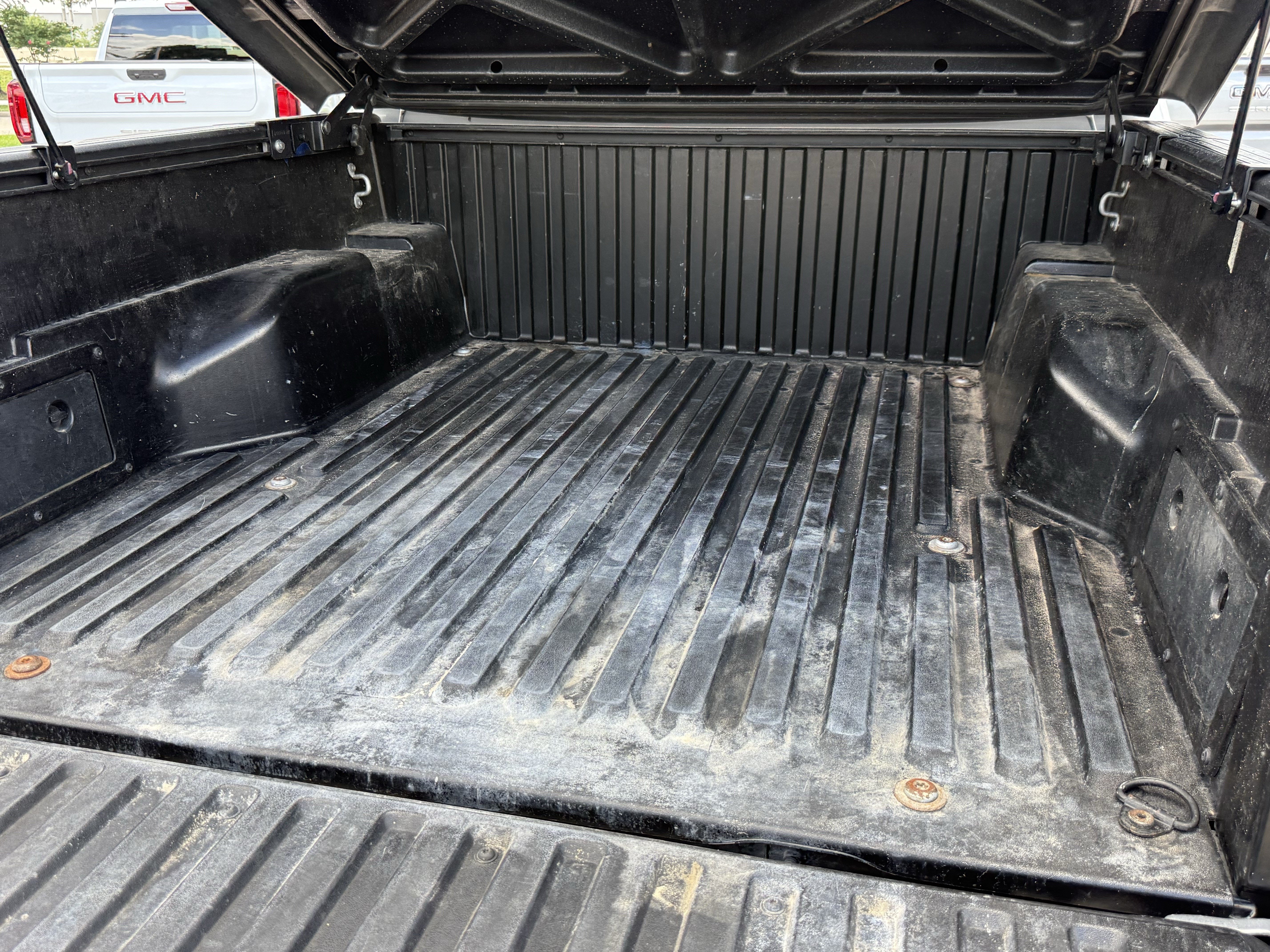 Used 2015 Toyota Tacoma 4x4 Double Cab w/ SR5 Package image 31