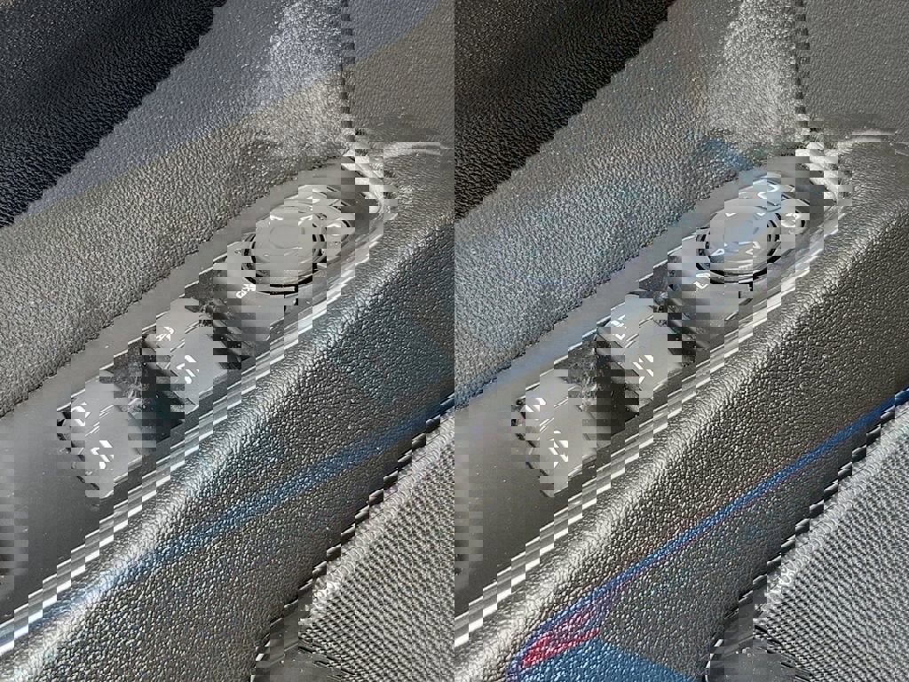 Used 2023 GMC Sierra 1500 Elevation image 19