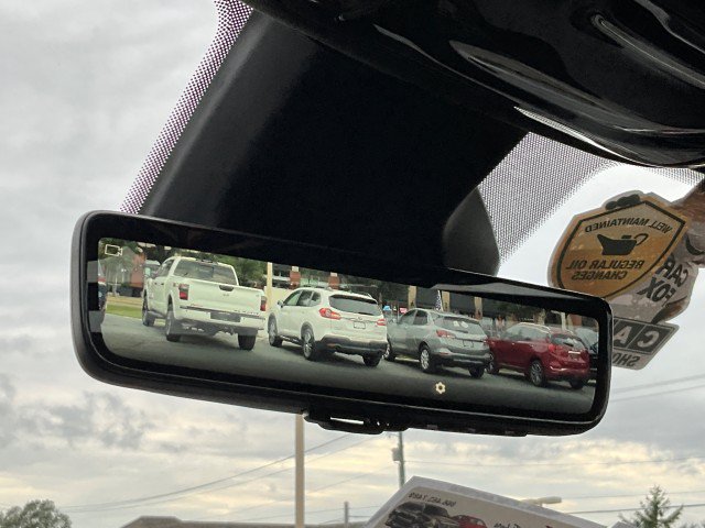 Used 2023 Jeep Grand Wagoneer Series III AWD/4WD image 18