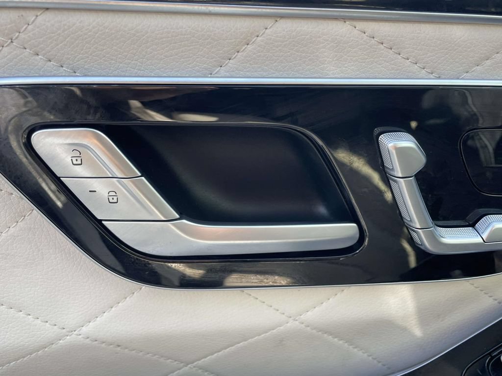 Used 2022 Mercedes-Benz S 580 4MATIC Sedan image 34