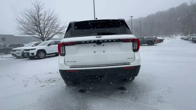 Used 2025 Ford Explorer Active image 7