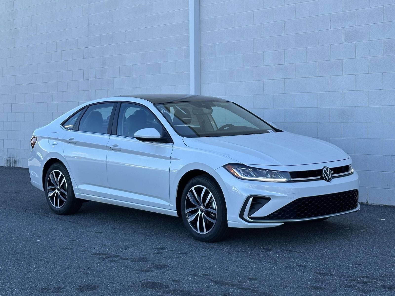 New 2026 Volkswagen Jetta SE image 8