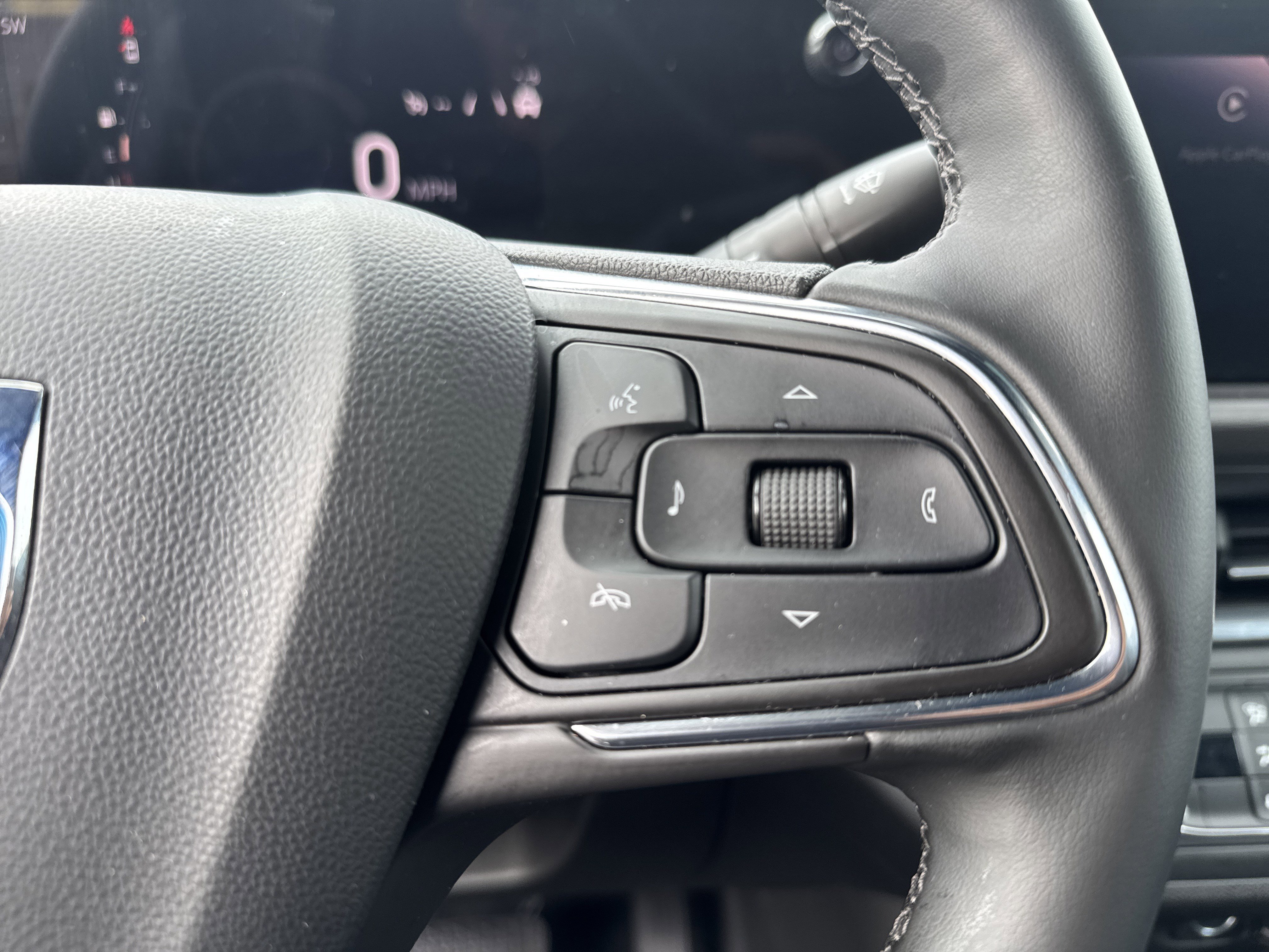 Used 2025 Buick Envista Preferred w/ Convenience I Package image 20