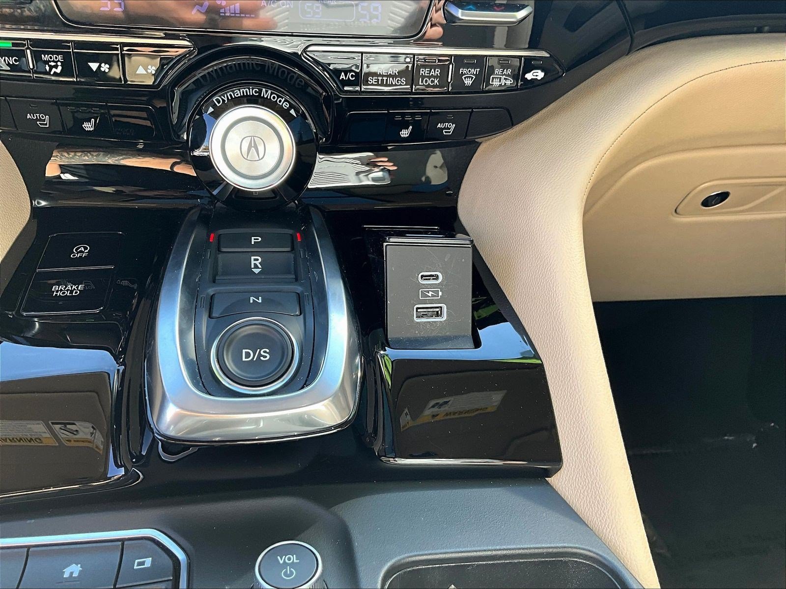 Certified 2024 Acura MDX SH-AWD image 16