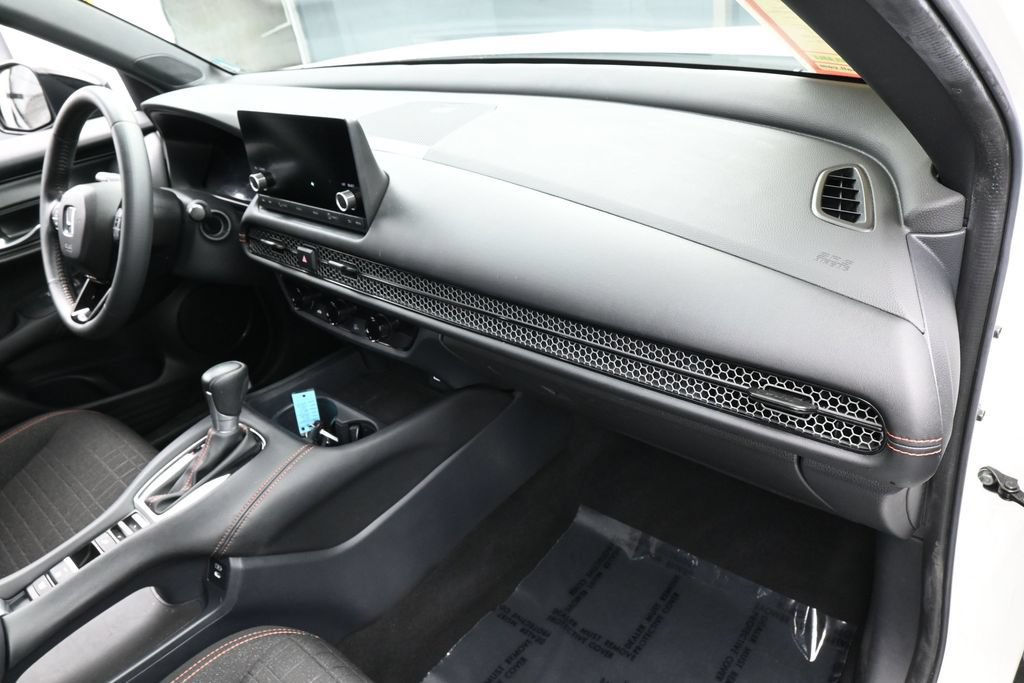 Used 2025 Honda HR-V Sport image 44