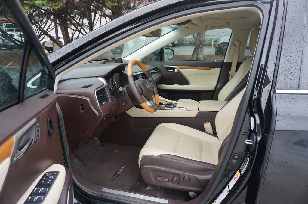 Used 2016 Lexus RX 350 FWD w/ Premium Package image 2