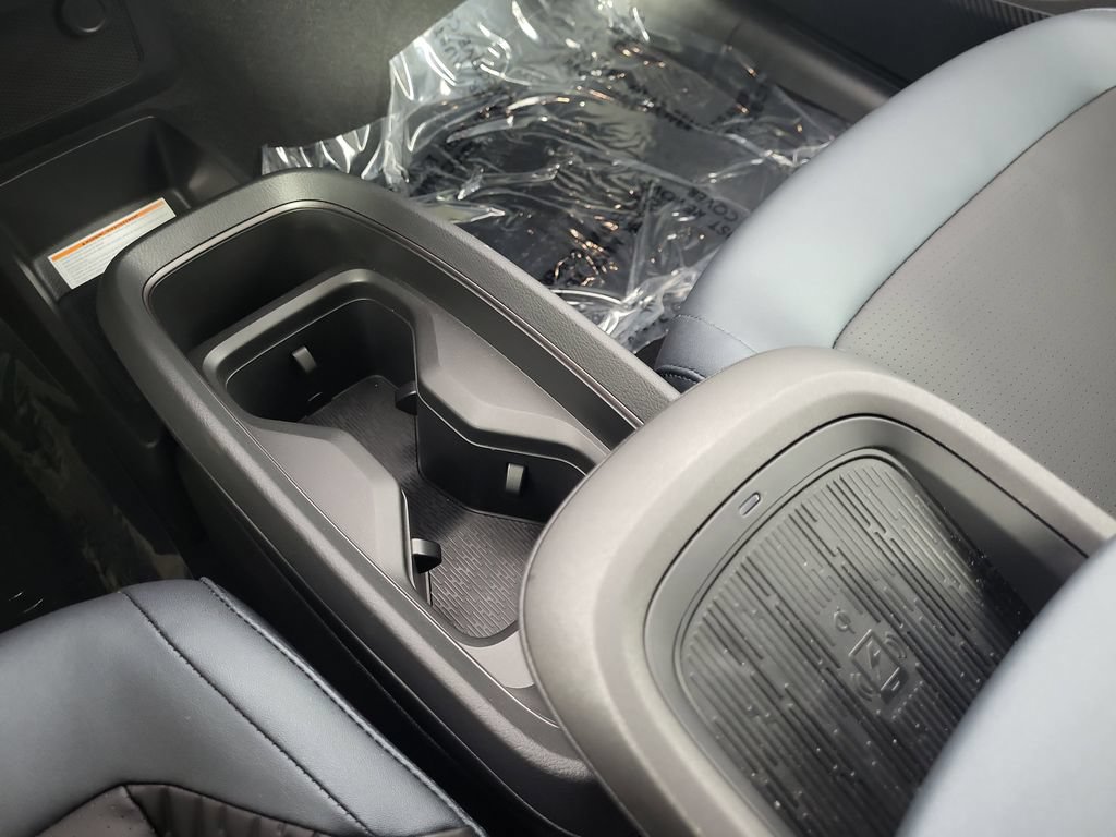 New 2026 Nissan Leaf Platinum+ w/ Illuminated Package FWD image 21
