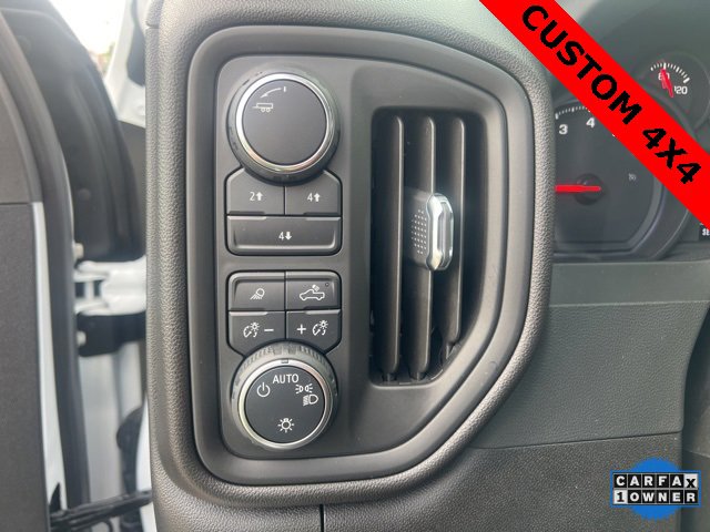 Used 2024 Chevrolet Silverado 2500 Custom w/ Custom Value Package image 16
