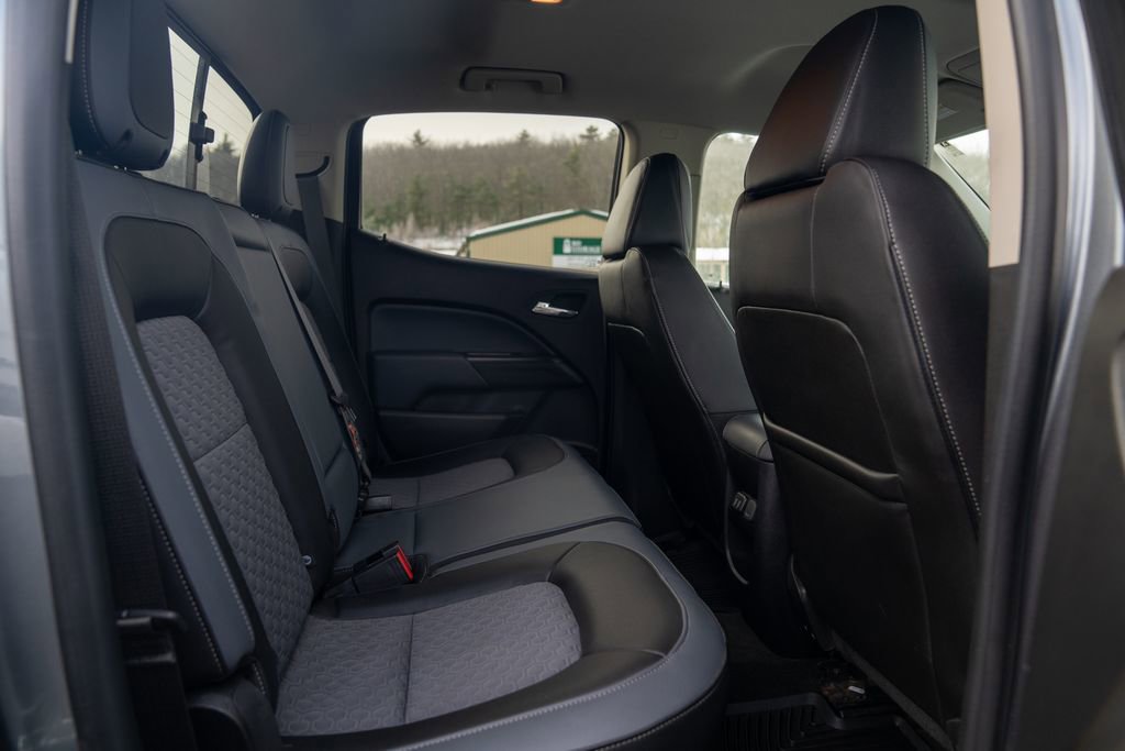 Used 2018 Chevrolet Colorado Z71 image 16