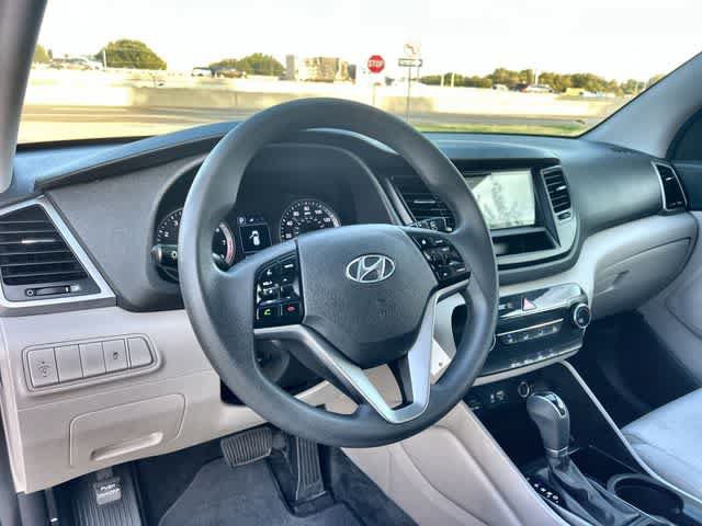 Used 2017 Hyundai Tucson SE w/ SE Popular Package 02 FWD image 15