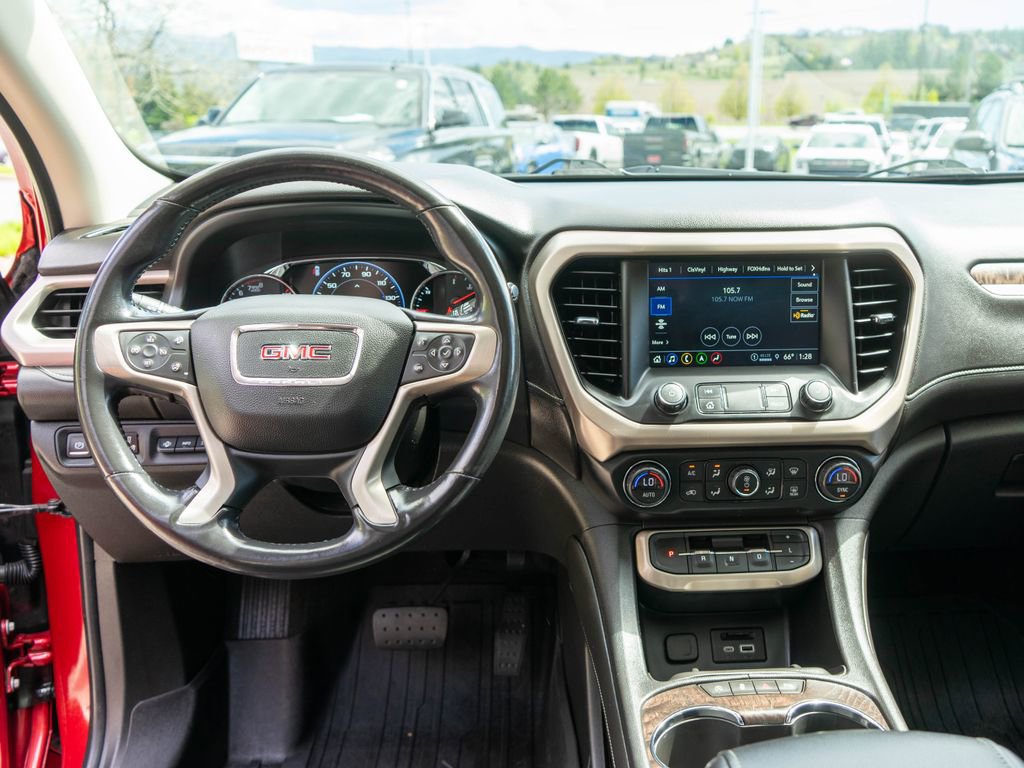 Used 2021 GMC Acadia Denali w/ GMC Pro Grade Package AWD/4WD image 15