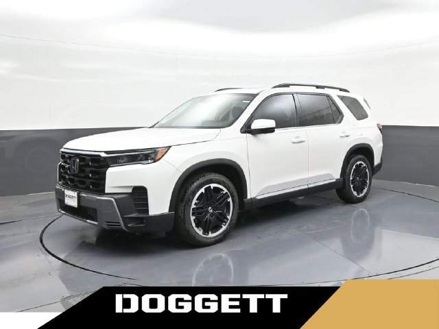 New 2026 Honda Pilot Touring image 1