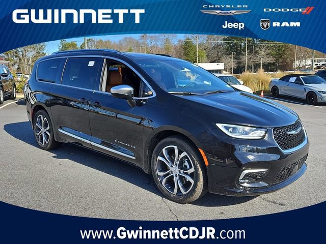 New 2026 Chrysler Pacifica Pinnacle image 1