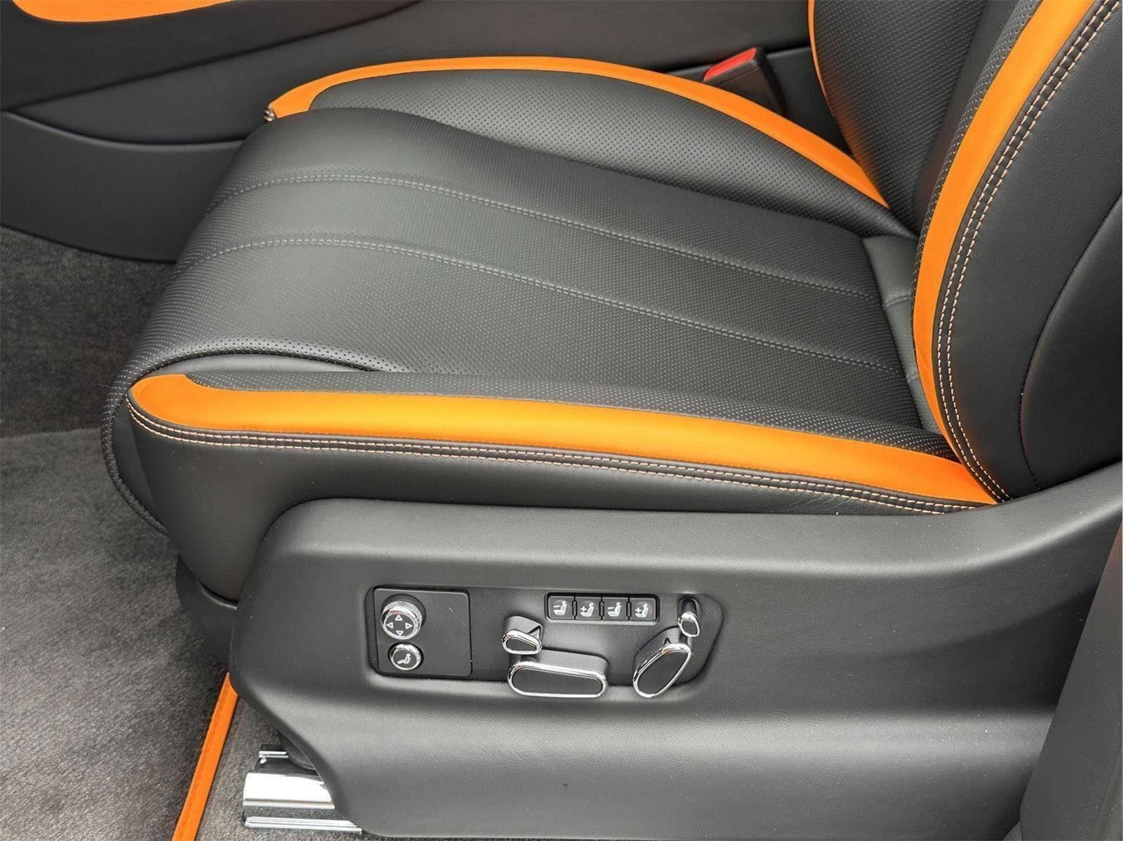 New 2026 Bentley Bentayga Speed AWD/4WD image 13